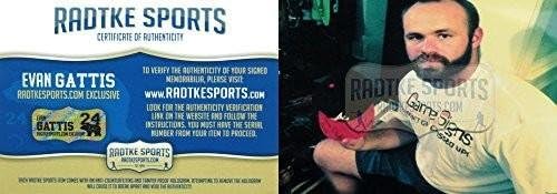Използвана домашна бейзболна шапка на МЕЙДЖЪР лийг бейзбол Атланта Брэйвз с автограф Евън Гаттиса с надпис Ел Cca Бланко – 2014