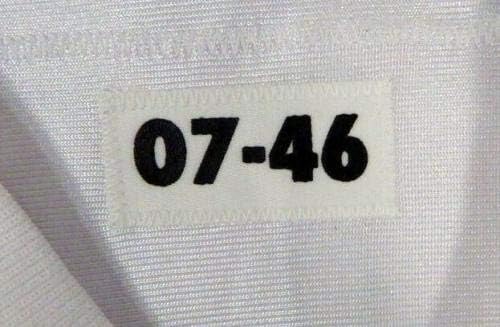 2007 Сан Франциско 49ерс Купър Уолъс №48, Издаден в бяла тениска DP06365 - Използваните тениски без подпис за игри в NFL