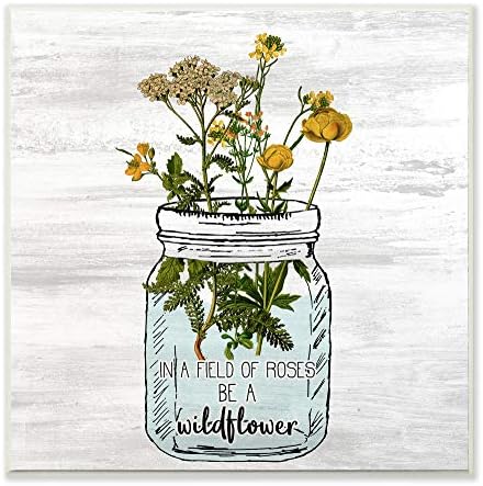Стенни табели Stupell Industries Be A Wildflower Жълти цветя в стъклен буркан, 12 x 12, Многоцветен