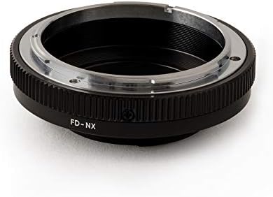 Адаптер за закрепване на обектива Urth: Съвместим с обектив Canon (EF/EF-S) и корпуса на камерата на Samsung NX