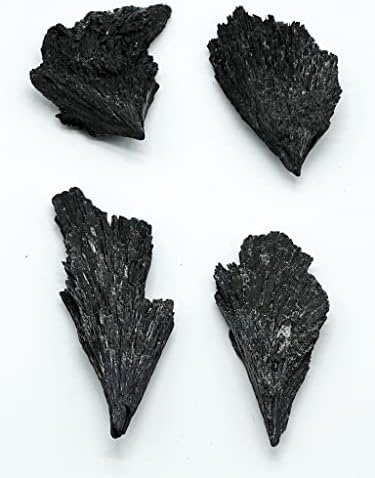Pachamama Essentials Черен Кристал кианита Голям Лечебен кристал - 3-4 см в дължина и 1-2 инча