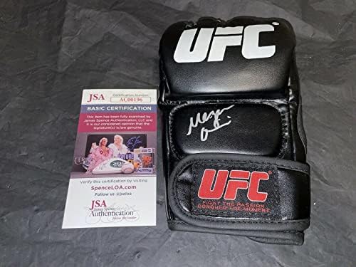 Меган Оливи подписа ръкавицата UFC UFC Репортер JSA Auth 2 - Ръкавици MLB с автограф